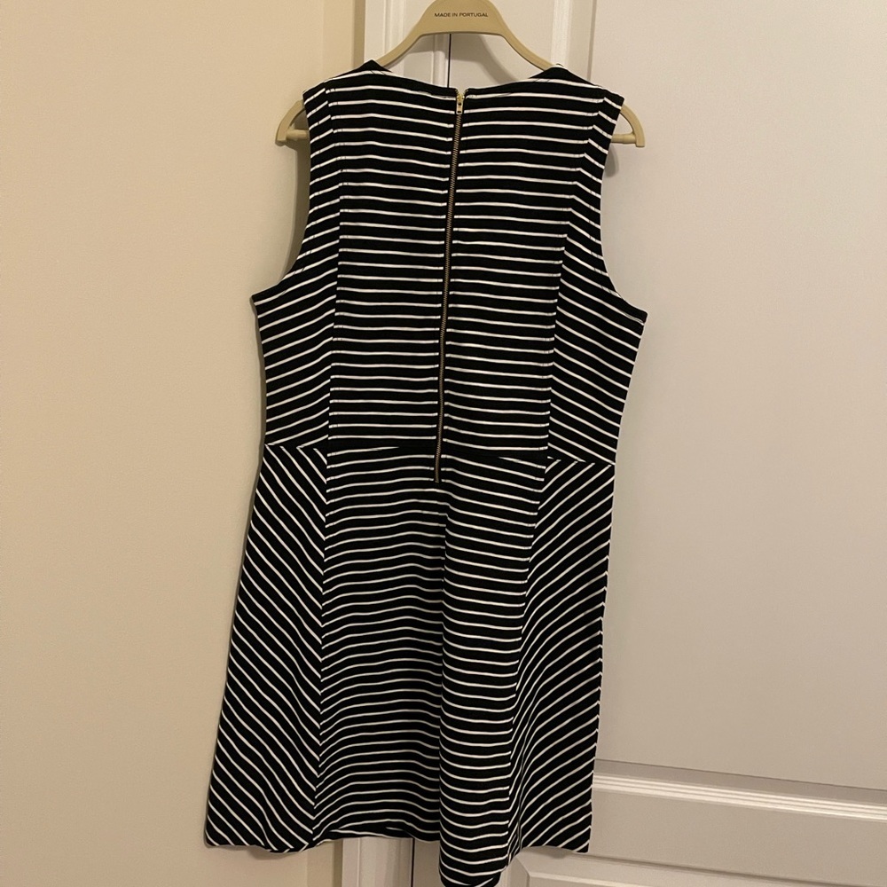 ‼️NWT J.CREW DRESS‼️ - Picture 4 of 5